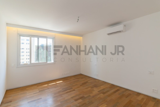 Imagem Imóvel com 4 Quartos para Alugar, 325 m² em Jardim Europa - São Paulo Imagem Imóvel com 4 Quartos para Alugar, 325 m² em Jardim Europa - São Paulo