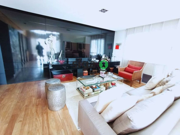 Imagem Apartamento com 1 Quarto à Venda, 128 m² em Vila Nova Conceição - São Paulo Imagem Apartamento com 1 Quarto à Venda, 128 m² em Vila Nova Conceição - São Paulo