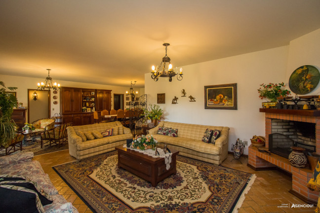 Imagem Casa com 5 Quartos à Venda, 207.606 m² em Tarumã - Viamão Imagem Casa com 5 Quartos à Venda, 207.606 m² em Tarumã - Viamão