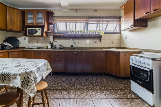 Imagem Casa com 4 Quartos à Venda, 313 m² em Cavalhada - Porto Alegre Imagem Casa com 4 Quartos à Venda, 313 m² em Cavalhada - Porto Alegre