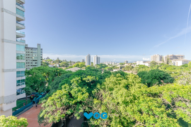 Imagem Imóvel com 3 Quartos à Venda, 154 m² em Três Figueiras - Porto Alegre