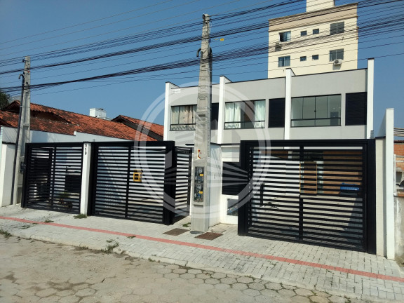 Imagem Casa com 2 Quartos à Venda, em Perequê - Porto Belo Imagem Casa com 2 Quartos à Venda, em Perequê - Porto Belo