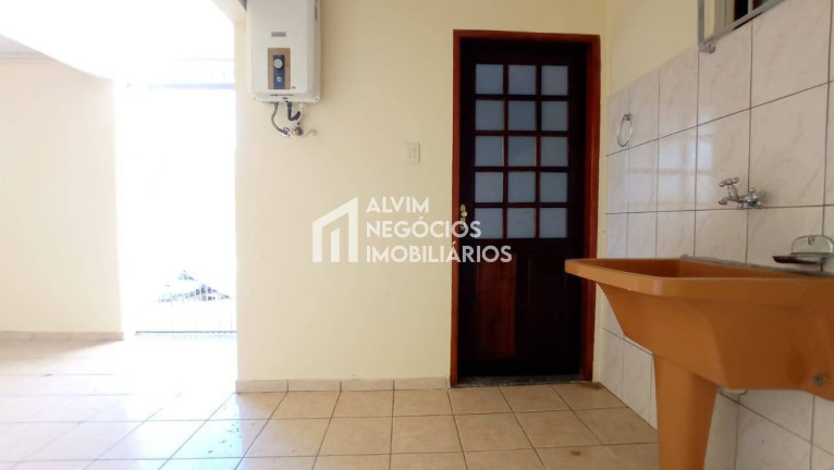 Imagem Casa com 4 Quartos à Venda, 274 m² em Santana - São José Dos Campos Imagem Casa com 4 Quartos à Venda, 274 m² em Santana - São José Dos Campos