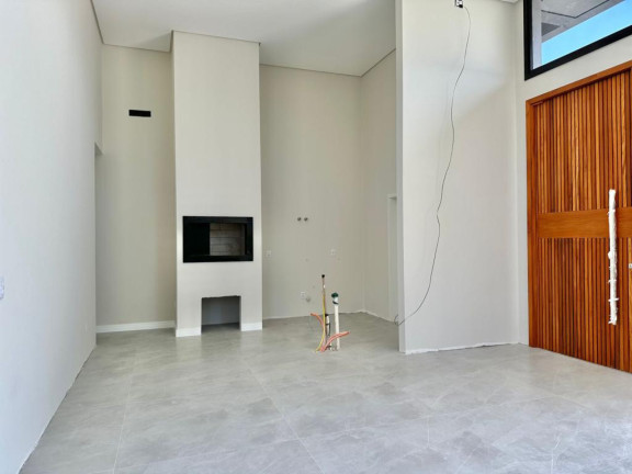 Imagem Casa com 3 Quartos à Venda, em -- - Xangri-la Imagem Casa com 3 Quartos à Venda, em -- - Xangri-la