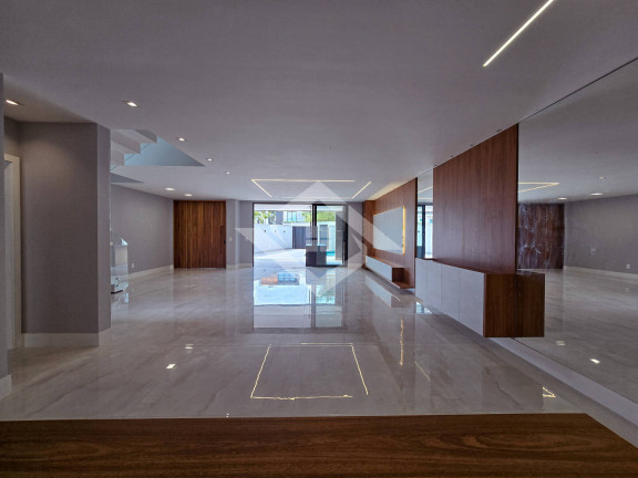 Imagem Casa de Condomínio com 5 Quartos à Venda, 490 m² em Recreio Dos Bandeirantes - Rio De Janeiro Imagem Casa de Condomínio com 5 Quartos à Venda, 490 m² em Recreio Dos Bandeirantes - Rio De Janeiro