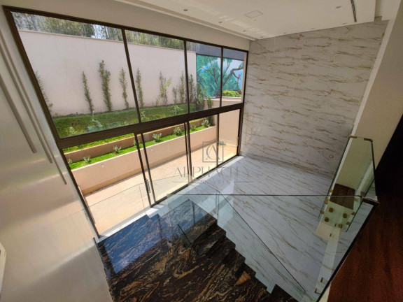 Imagem Casa com 4 Quartos à Venda, 400 m² em Tamboré - Santana De Parnaíba Imagem Casa com 4 Quartos à Venda, 400 m² em Tamboré - Santana De Parnaíba