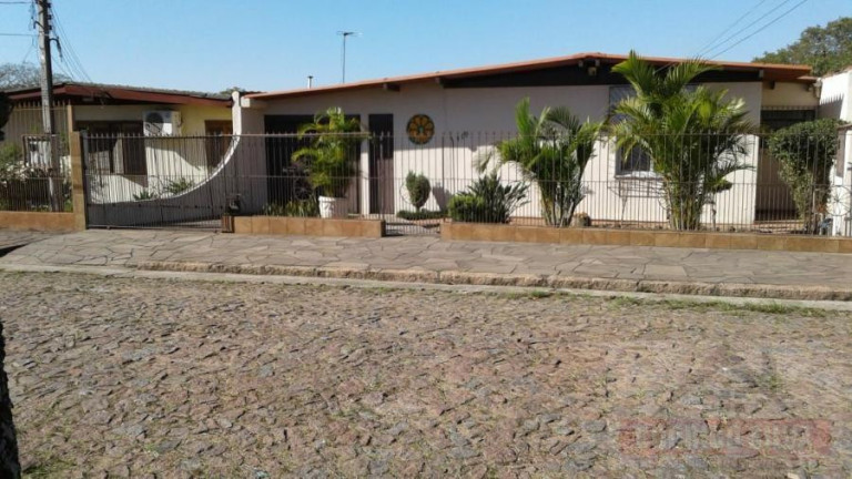 Casa com 3 Quartos à Venda, 53 m² em Parque Dos Maias - Porto Alegre