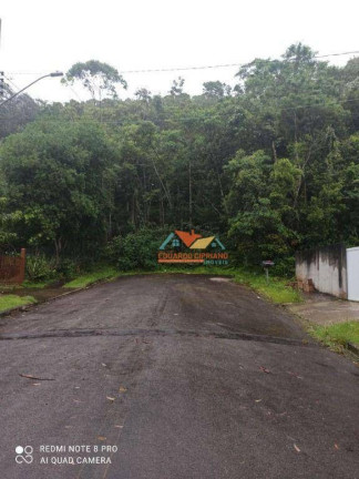 Terreno à Venda, 300 m² em Massaguaçu - Caraguatatuba