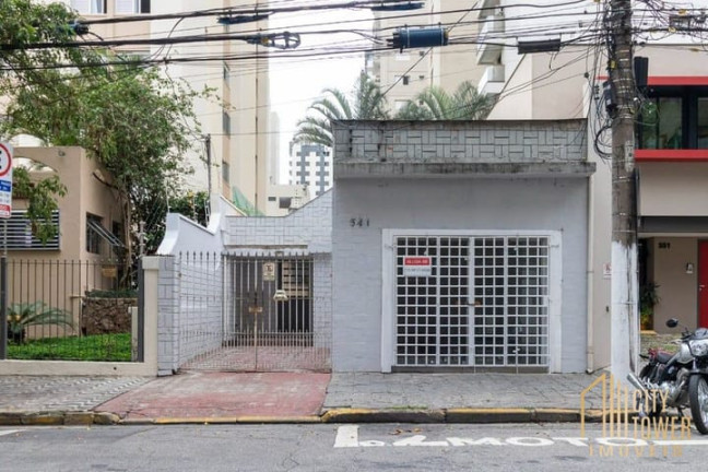 Imagem Casa com 2 Quartos à Venda, 140 m² em Indianópolis - São Paulo Imagem Casa com 2 Quartos à Venda, 140 m² em Indianópolis - São Paulo