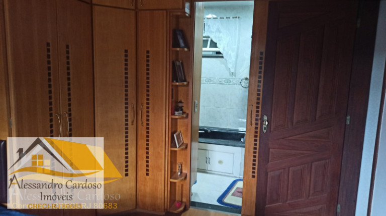 Imagem Casa com 5 Quartos à Venda, 350 m² em Centro - Nova Friburgo Imagem Casa com 5 Quartos à Venda, 350 m² em Centro - Nova Friburgo