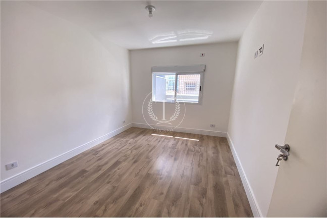 Imagem Casa com 3 Quartos à Venda, 170 m² em Vila Regente Feijó - São Paulo Imagem Casa com 3 Quartos à Venda, 170 m² em Vila Regente Feijó - São Paulo