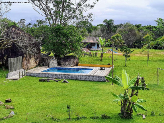 Imagem Chácara com 6 Quartos à Venda, 350 m² em Jardim Somar - Peruíbe