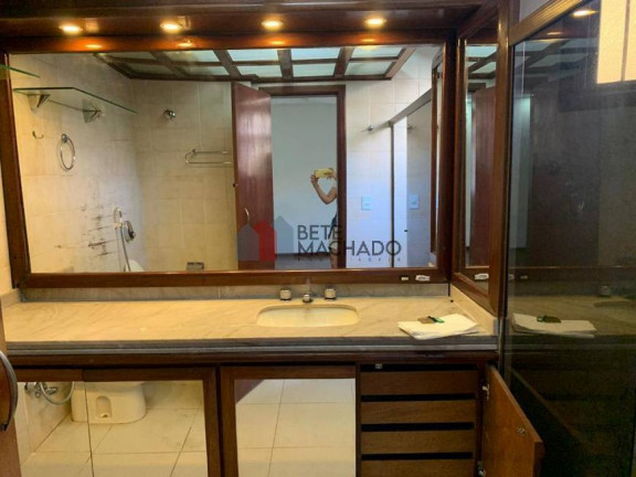 Imagem Apartamento com 3 Quartos à Venda, 186 m² em Várzea - Teresópolis