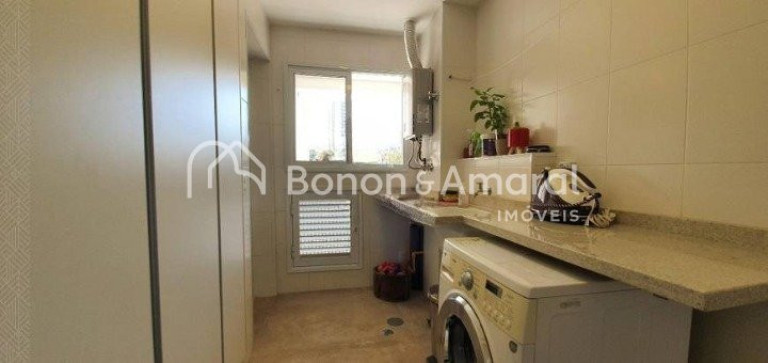 Imagem Apartamento com 3 Quartos à Venda, 136 m² em Taquaral - Campinas Imagem Apartamento com 3 Quartos à Venda, 136 m² em Taquaral - Campinas