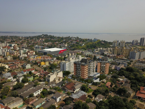 Imagem Imóvel com 2 Quartos à Venda, 215 m² em Tristeza - Porto Alegre Imagem Imóvel com 2 Quartos à Venda, 215 m² em Tristeza - Porto Alegre