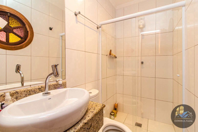 Imagem Casa com 2 Quartos à Venda, 250 m² em Areia Branca - Santos Imagem Casa com 2 Quartos à Venda, 250 m² em Areia Branca - Santos