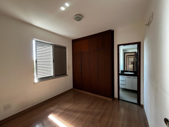 Imagem Imóvel com 3 Quartos à Venda, 93 m² em Ouro Preto - Belo Horizonte Imagem Imóvel com 3 Quartos à Venda, 93 m² em Ouro Preto - Belo Horizonte