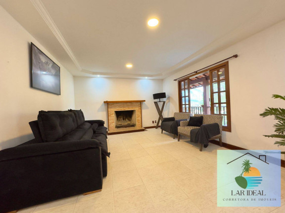 Imagem Casa com 4 Quartos à Venda, 2.200 m² em Albuquerque - Teresópolis Imagem Casa com 4 Quartos à Venda, 2.200 m² em Albuquerque - Teresópolis