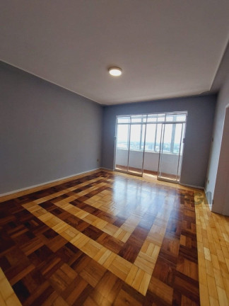 Imagem Imóvel com 3 Quartos à Venda, 157 m² em Independência - Porto Alegre Imagem Imóvel com 3 Quartos à Venda, 157 m² em Independência - Porto Alegre
