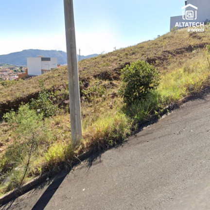 Imagem Imóvel à Venda, 250 m² em Jardim Bandeirantes - Poços De Caldas Imagem Imóvel à Venda, 250 m² em Jardim Bandeirantes - Poços De Caldas