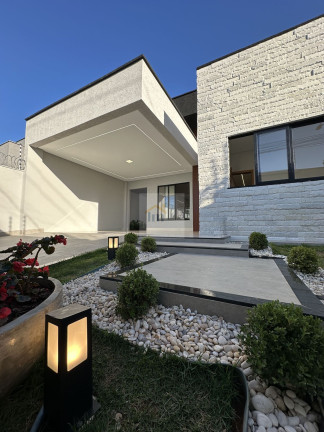 Imagem Casa com 3 Quartos à Venda, 185 m² em Jardim Presidente - Goiânia Imagem Casa com 3 Quartos à Venda, 185 m² em Jardim Presidente - Goiânia