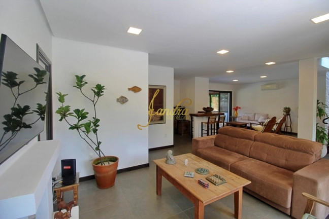 Imagem Casa de Condomínio com 4 Quartos à Venda, 240 m² em Zona Nova - Capão Da Canoa Imagem Casa de Condomínio com 4 Quartos à Venda, 240 m² em Zona Nova - Capão Da Canoa