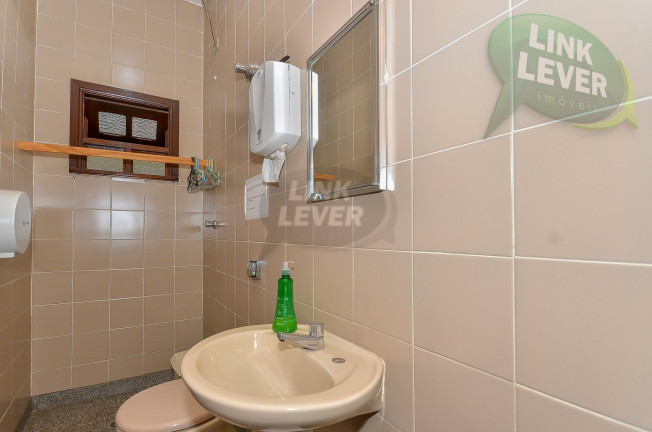 Imagem Casa com 4 Quartos à Venda, 457 m² em Bacacheri - Curitiba