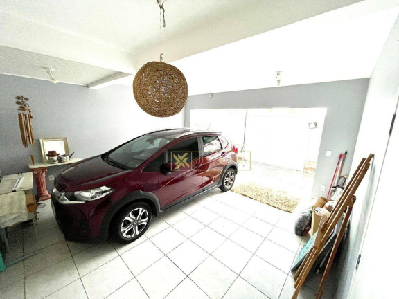 Imagem Casa com 4 Quartos à Venda, 262 m² em Capoeiras - Florianópolis Imagem Casa com 4 Quartos à Venda, 262 m² em Capoeiras - Florianópolis