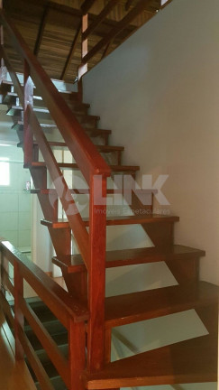 Imagem Casa com 3 Quartos à Venda, 165 m² em Sarandi - Porto Alegre Imagem Casa com 3 Quartos à Venda, 165 m² em Sarandi - Porto Alegre