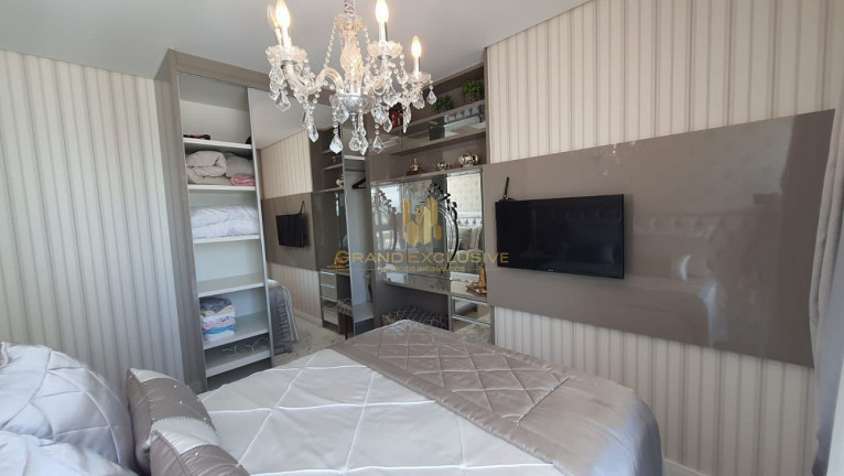 Imagem Apartamento com 3 Quartos à Venda, 130 m² em Centro - Balneário Camboriú
