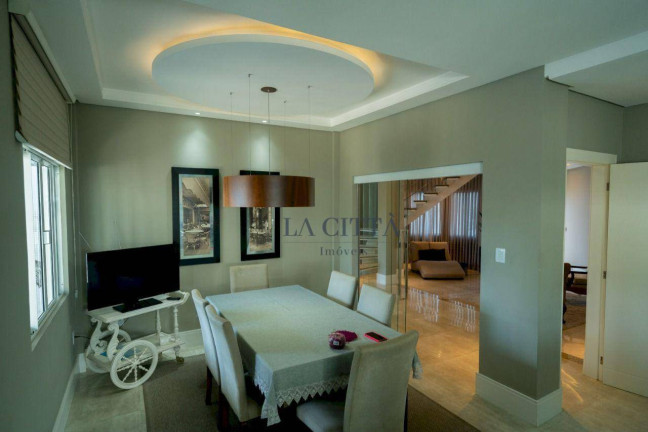 Imagem Casa com 4 Quartos à Venda, 381 m² em Vila Operária - Itajaí Imagem Casa com 4 Quartos à Venda, 381 m² em Vila Operária - Itajaí