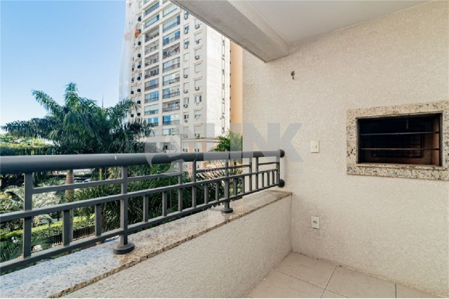 Imagem Apartamento com 3 Quartos à Venda, 81 m² em Passo Da Areia - Porto Alegre