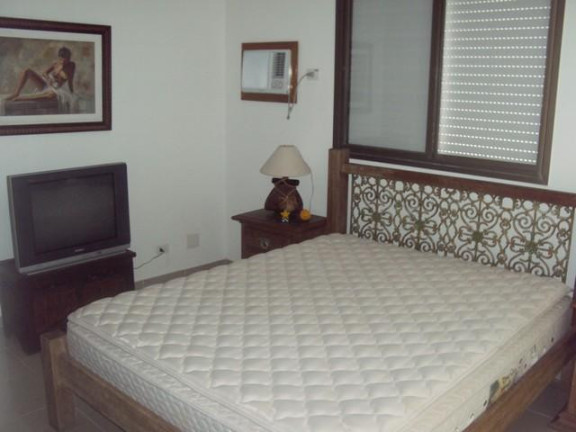 Imagem Apartamento com 4 Quartos à Venda, 240 m² em Pitangueiras - Guarujá Imagem Apartamento com 4 Quartos à Venda, 240 m² em Pitangueiras - Guarujá