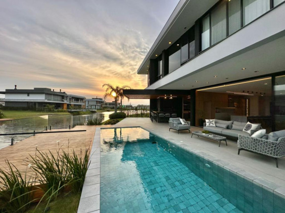 Imagem Casa com 5 Quartos à Venda, 450 m² em Centro - Capao Da Canoa Imagem Casa com 5 Quartos à Venda, 450 m² em Centro - Capao Da Canoa