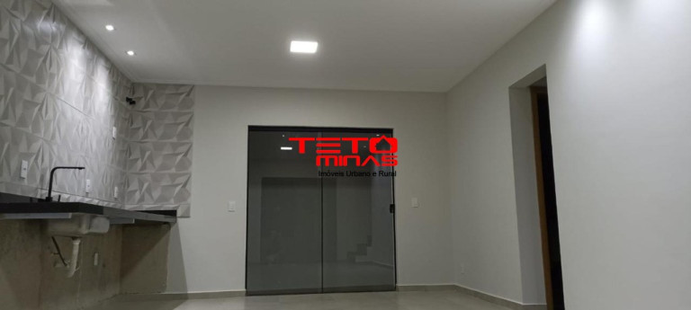 Imagem Casa com 2 Quartos à Venda, 82 m² em Jardim São Lourenço - Senhora De Oliveira Imagem Casa com 2 Quartos à Venda, 82 m² em Jardim São Lourenço - Senhora De Oliveira