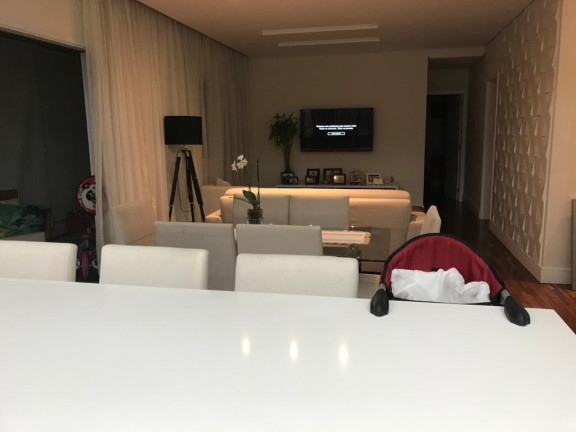 Imagem Imóvel com 3 Quartos à Venda, 132 m² em Mooca - São Paulo Imagem Imóvel com 3 Quartos à Venda, 132 m² em Mooca - São Paulo