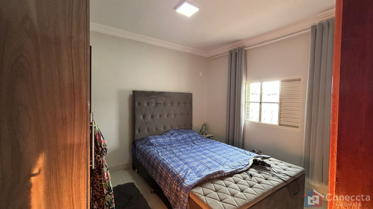 Imagem Casa com 3 Quartos à Venda,  em Jardim Vitória - Patos De Minas