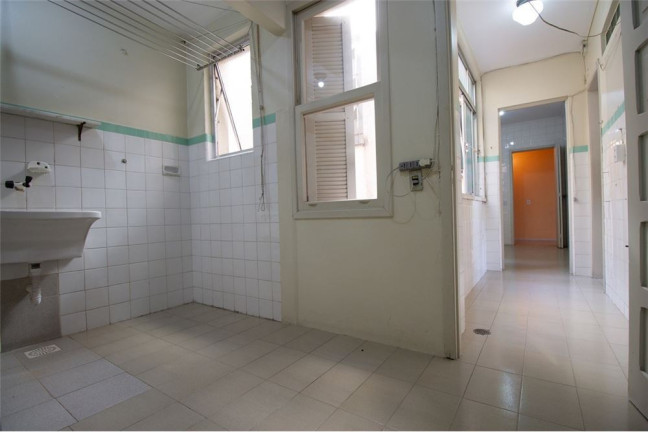 Imagem Imóvel com 3 Quartos à Venda, em Santana - Porto Alegre Imagem Imóvel com 3 Quartos à Venda, em Santana - Porto Alegre