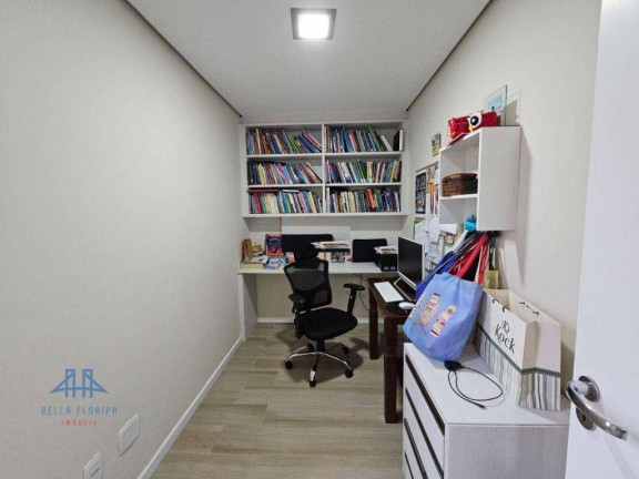 Imagem Cobertura com 3 Quartos à Venda, 221 m² em Córrego Grande - Florianópolis