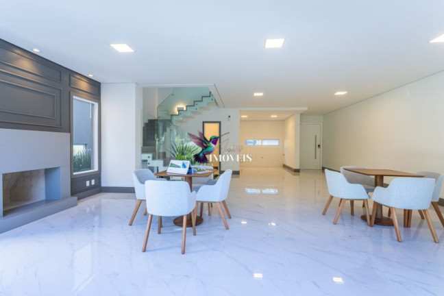 Imagem Casa de Condomínio com 3 Quartos à Venda, 344 m² em Pedra Redonda - Porto Alegre Imagem Casa de Condomínio com 3 Quartos à Venda, 344 m² em Pedra Redonda - Porto Alegre