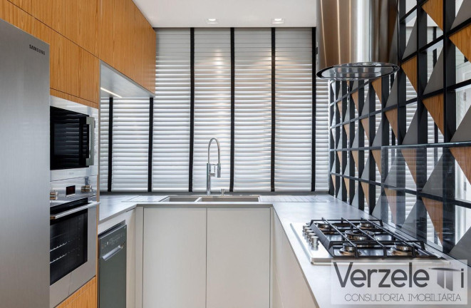 Imagem Apartamento com 4 Quartos à Venda, 310 m² em Centro - Balneário Camboriú Imagem Apartamento com 4 Quartos à Venda, 310 m² em Centro - Balneário Camboriú