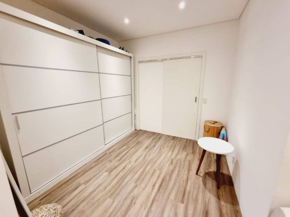Imagem Casa com 3 Quartos à Venda, 300 m² em Piracangaguá - Taubaté Imagem Casa com 3 Quartos à Venda, 300 m² em Piracangaguá - Taubaté