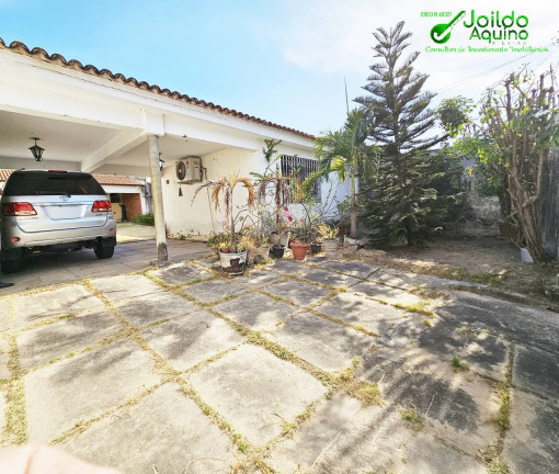Imagem Casa com 4 Quartos à Venda, 605 m² em Parquelândia - Fortaleza