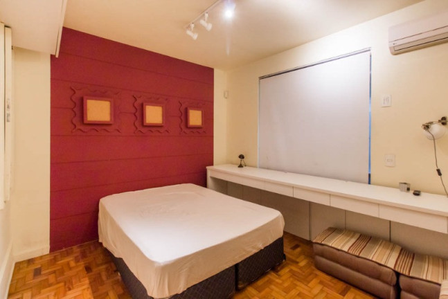 Imagem Casa com 3 Quartos à Venda, 133 m² em Itaim Bibi - São Paulo Imagem Casa com 3 Quartos à Venda, 133 m² em Itaim Bibi - São Paulo