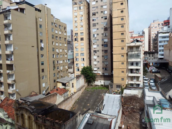 Imagem Sala Comercial à Venda, 30 m² em Centro Histórico - Porto Alegre Imagem Sala Comercial à Venda, 30 m² em Centro Histórico - Porto Alegre