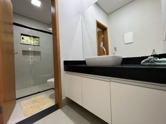 Imagem Chácara com 3 Quartos à Venda, 208 m² em Condomínio De Chácaras Countryville - Hidrolândia Imagem Chácara com 3 Quartos à Venda, 208 m² em Condomínio De Chácaras Countryville - Hidrolândia