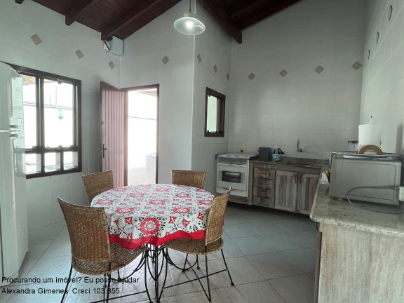Imagem Casa com 3 Quartos à Venda, 221 m² em Cidade Jardim - Caraguatatuba Imagem Casa com 3 Quartos à Venda, 221 m² em Cidade Jardim - Caraguatatuba