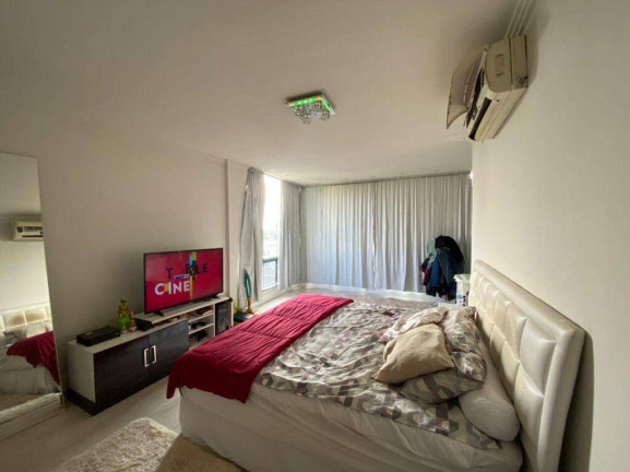 Imagem Apartamento com 3 Quartos à Venda, 275 m² em Vila Valqueire - Rio De Janeiro