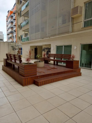 Imagem Imóvel com 3 Quartos à Venda, 130 m² em Icaraí - Niterói Imagem Imóvel com 3 Quartos à Venda, 130 m² em Icaraí - Niterói