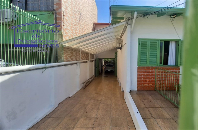 Imagem Casa com 5 Quartos à Venda, 280 m² em Camaquã - Porto Alegre Imagem Casa com 5 Quartos à Venda, 280 m² em Camaquã - Porto Alegre
